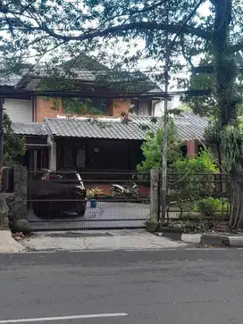 Rumah Clasik cocok untuk cafe resto