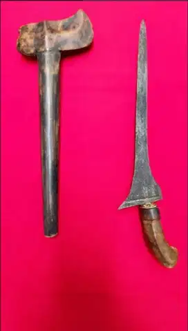 Keris Patrem Sepuh Asli Tua