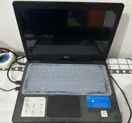 Laptop Dell 4/256