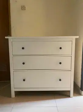 Meja laci ikea murah