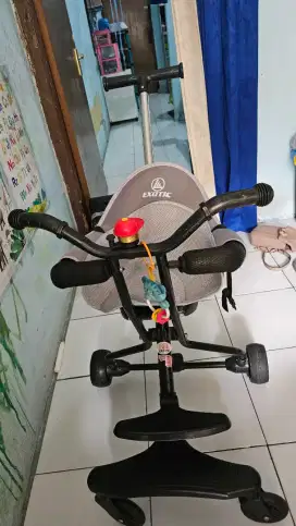 Pacific exotic Magic Stroller
