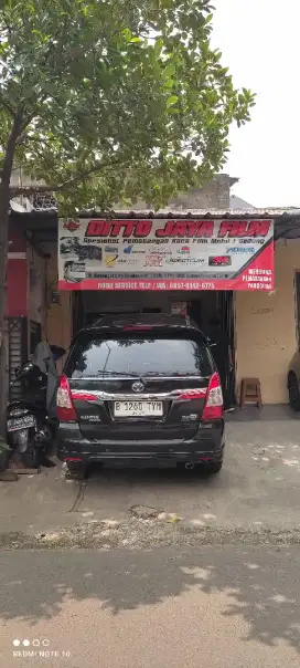 KACA FILM MOBIL