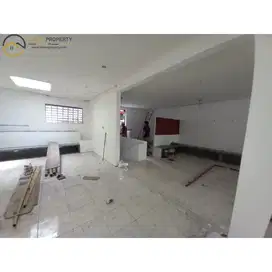 Ruko 2.5Lt Jalan Kembar Danau Kerinci Sawojajar Malang Semi Furnished