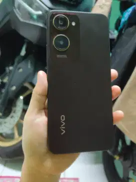 Vivo y18 ram 6+6/128