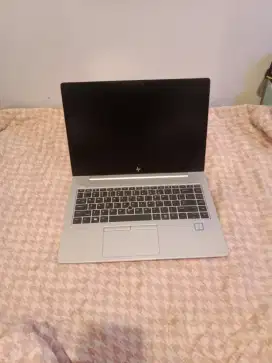 HP elitebook 830 g6 i5 gen 8 touchscreen