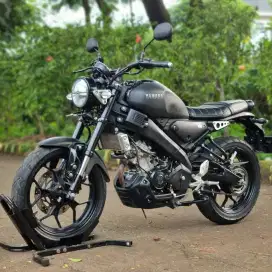 YAMAHA XSR 155 HITAM TAHUN 2022 UNIT GANTENG SIAP GAS POLL