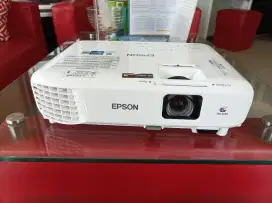 LCD PROYEKTOR EPSON EB X500 FULL SEGEL SECOND ORI