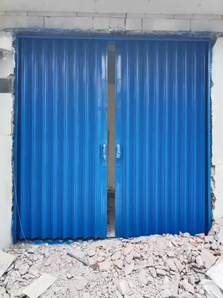 ROLLING DOOR FOLDING GATE