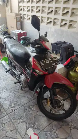 Jual motor honda supra X 125 tahun 2006