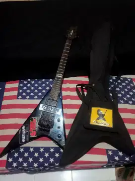 Gitar elektrik merk Shredder Razor fv