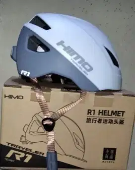 Helm sepeda himo