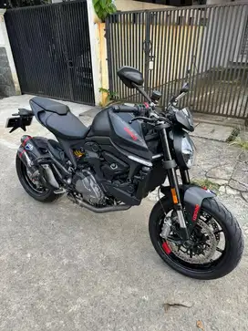 Ducati Monster 937 tahun 2023 Like New
