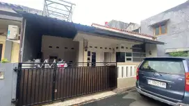 Jual rumah Cibubur Ciracas Jakarta Timur