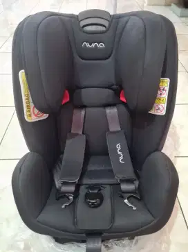 Nuna tres car seat