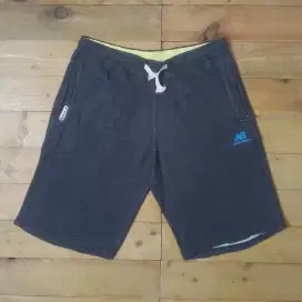 New Balance Short Sweatpants Celana Pendek