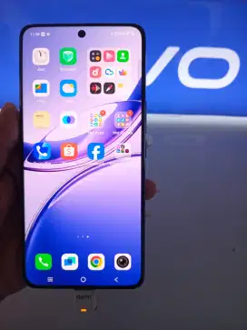 Vivo v40 5G 12gb+128gb