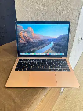 Want to sale! MacBook Air 2018 i5 8/128 Gb Bergaransi