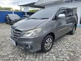 Pajak Panjang-Toyota Kijang Innova 2.0 G Bensin-MT 2014