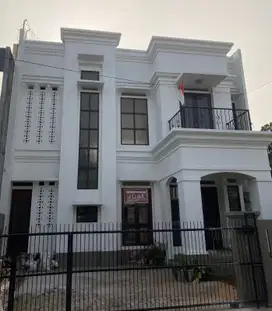 Lebak bulus lestari luas 200 brandnew dekat mrt