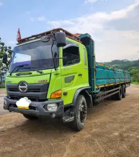 Hino Lohan 500 FL 235 JW Tronton BakBesi 9.8m Ors BioSolar Turbo Euro2