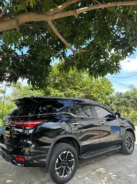 fortuner VRZ 4X2