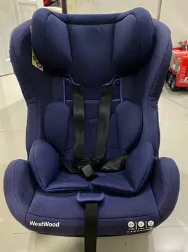 Dijual CARSEAT merk Babydoes