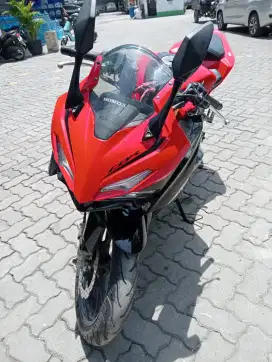 Promo DP 400Rb Honda CBR 150 R Tahun  2021