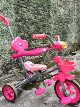 Sepeda anak roda 3