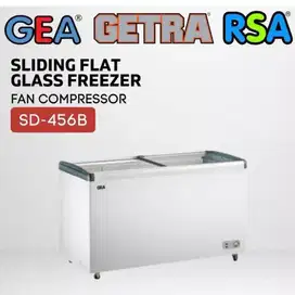 LIKE NEW SLIDING GLASS FREEZER GEA 456B