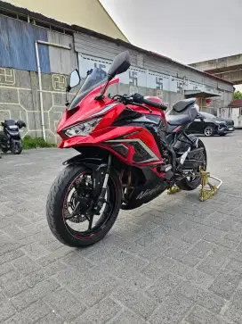 Kawasaki ZX25R ABS Merah 2022