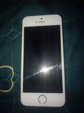 D jual iphone mereknya gk tau