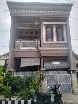 Rumah Cantik Perak Surabaya