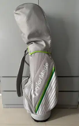 Golf Bag + Driver (Taylormade RBZ Speedlite)