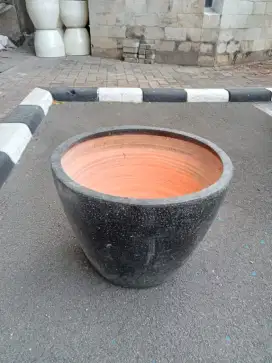 Pot gerabah tanah warna glosy dan dop