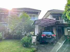 Rumah cantik di Legenda wisata, zona picasso, blok k1 no 16
