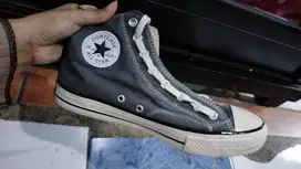 Sepatu Converse