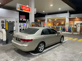 Honda Accord  tahun 2005