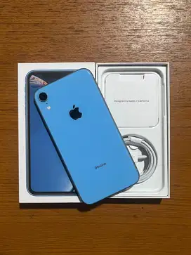 iPhone XR 64Gb biru
