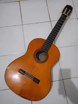 Gitar klasik yamaha C80