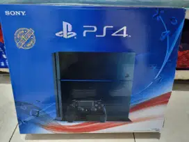 Dijual PS 4 Original merk Sony pembelian Desember 2023