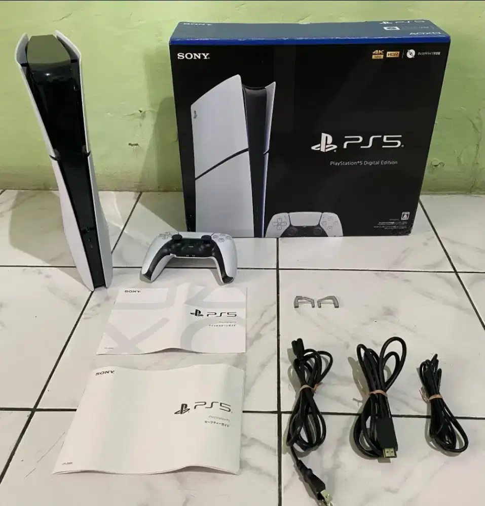 ps5 slim dig+FC 26+GT7+Wukong+Spider+UFC5+Forza5+SF6+TLOU+FF VII+COD
