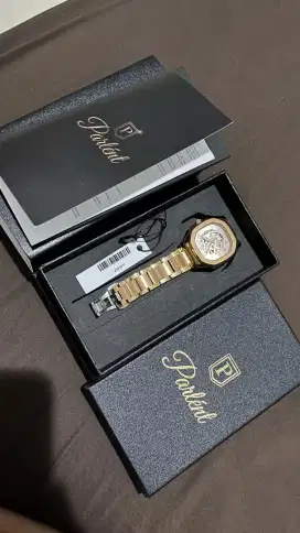 Jam tangan wanita