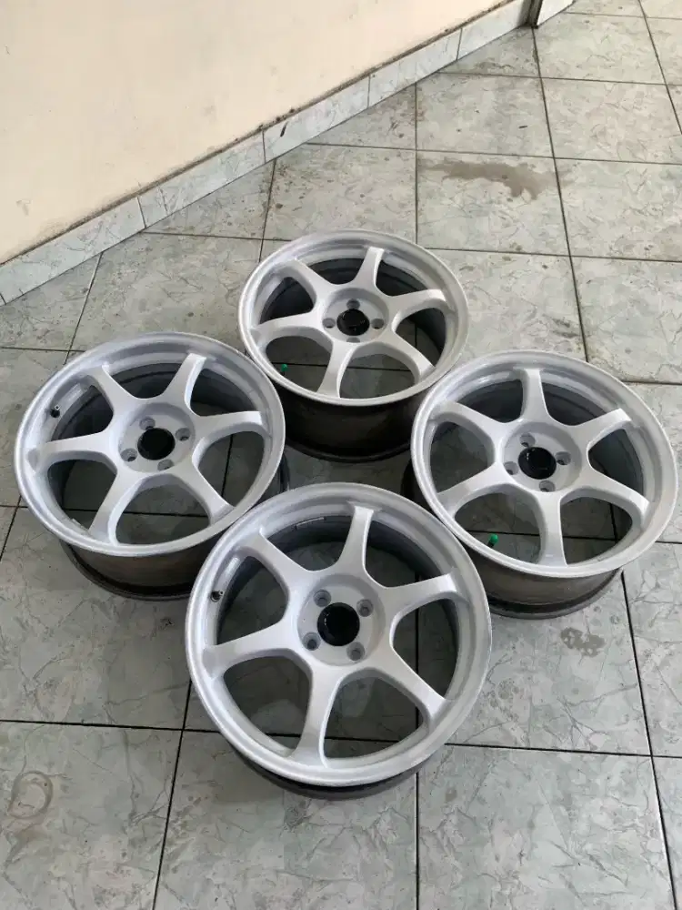 VELG RACING ADVAN RACING RGD2 R17
