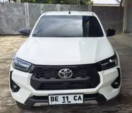 Hilux 2.4 4x4 DC V AT diesel