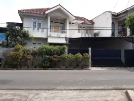 Jual rumah cirendeu pinggir jalan.
