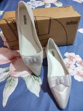 Sepatu Melissa pointy chic - pearly white 100% original