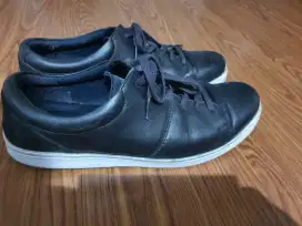 Sepatu kulit clarks size 45 ori