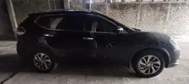 Xtrail T32 CVT hitam 2016 seperti baru