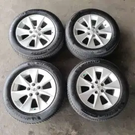 Velg OEM Toyota Alphard R17