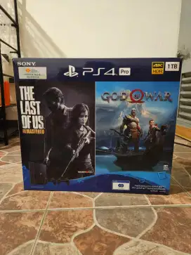 PS 4 pro 1TB like new jarang pakai